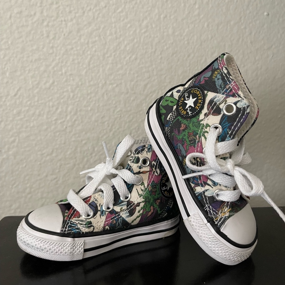 Converse DC Batman toddler shoes 4C
